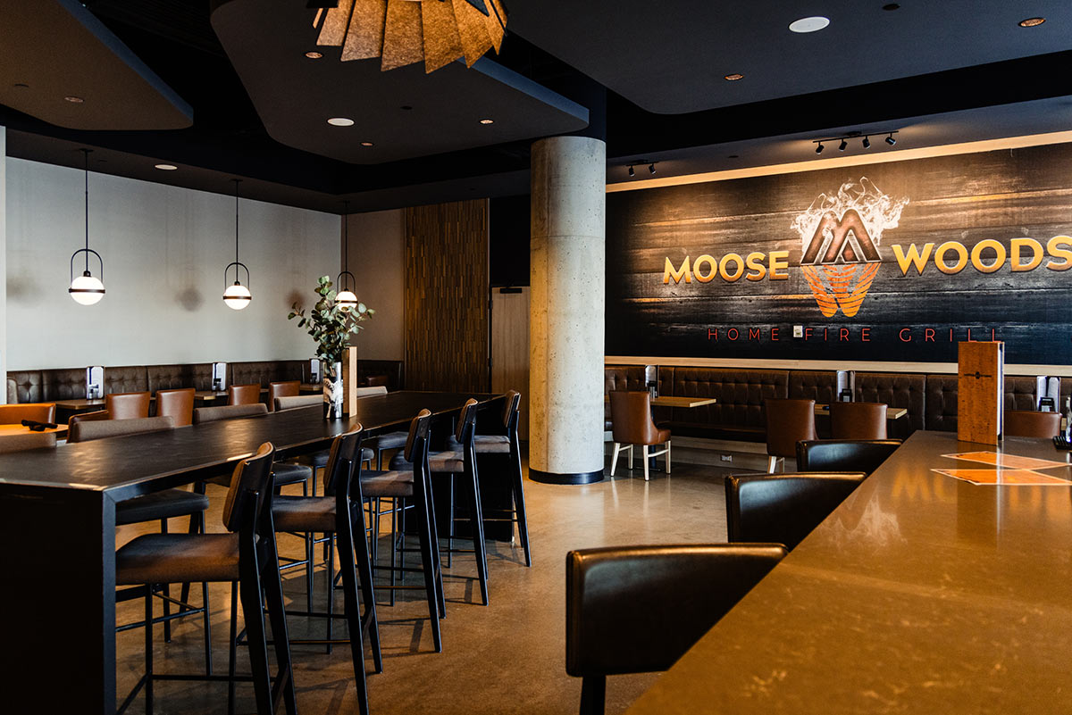 Moose Woods Lounge